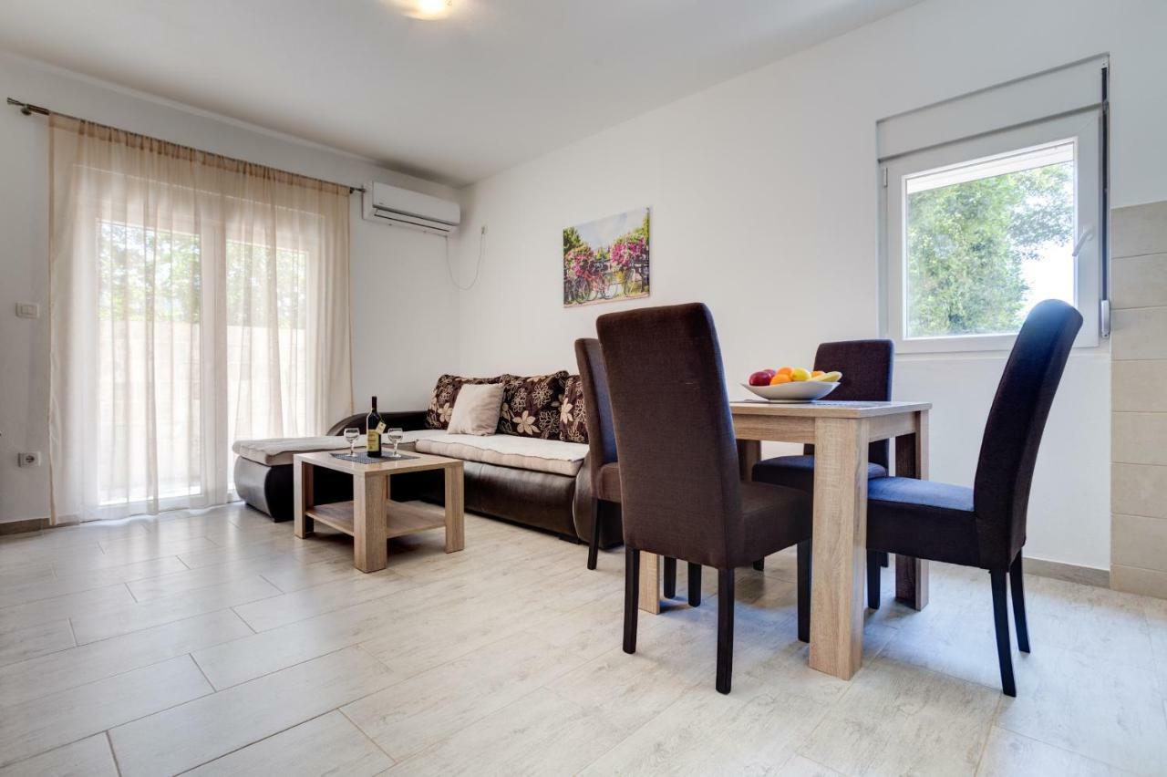 Fort City Apartments Tivat Eksteriør bilde
